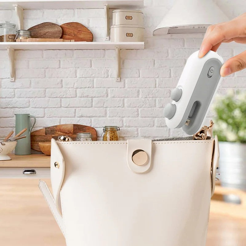 Portable USB Mini Bag Heat Sealer – Rechargeable Food Bag Sealing Machine